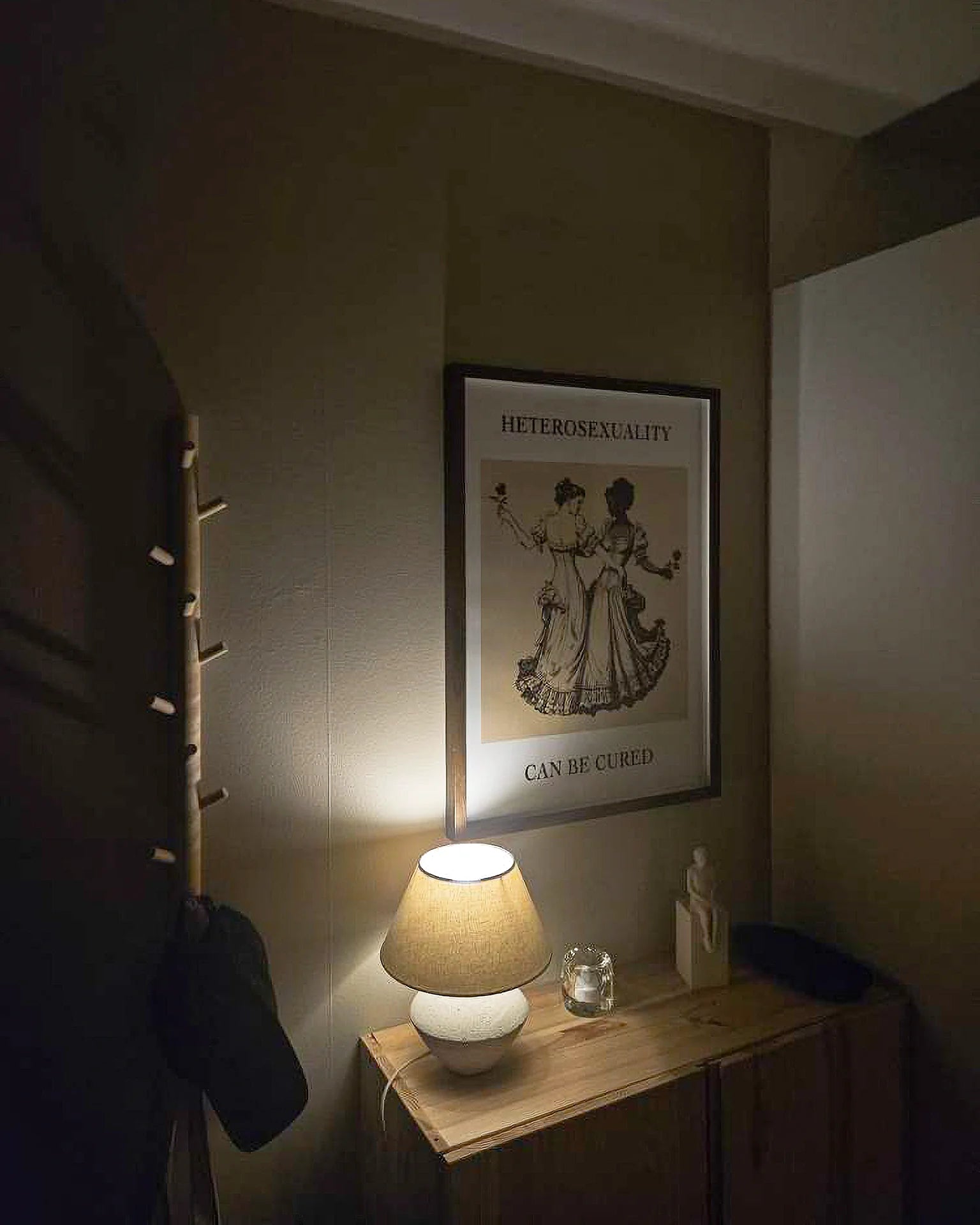 Customer review photo of a framed print.